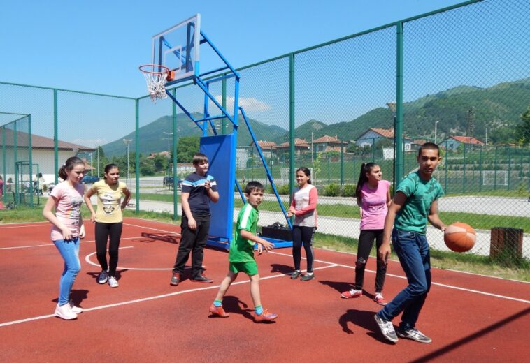 Състезания по няколко спорта за децата в Мирково