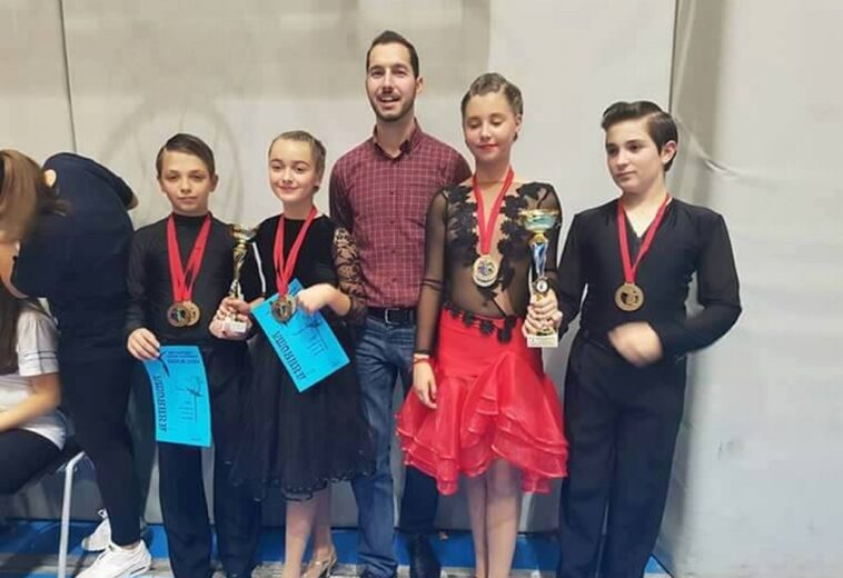 Деца участваха на Международния турнир по спортни танци в Скопие