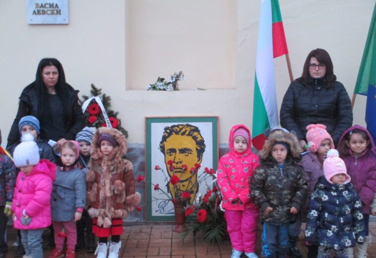 В ОБЩИНА ЧАВДАР  Отбелязаха 145-годишнината от гибелта на Васил Левски