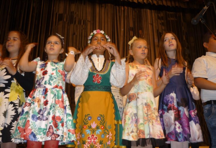 В ЗЛАТИЦА  Пролетен концерт за начало на майските културни празници