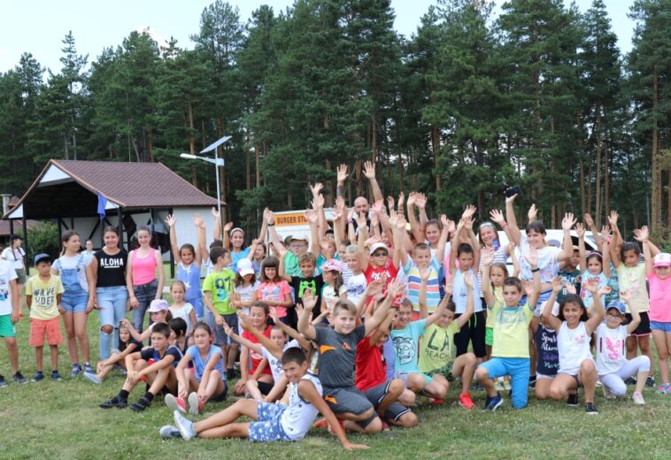 ДИДО ОТ ГРУПА D2   Във фермерски дуели с участниците в „Лятното училище за деца на служители“ на „Аурубис България“